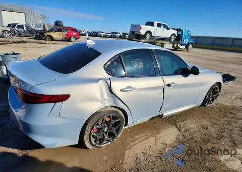 2020 Alfa Romeo Giulia from USA, damaged, VIN ZARFAMAN7L7626459